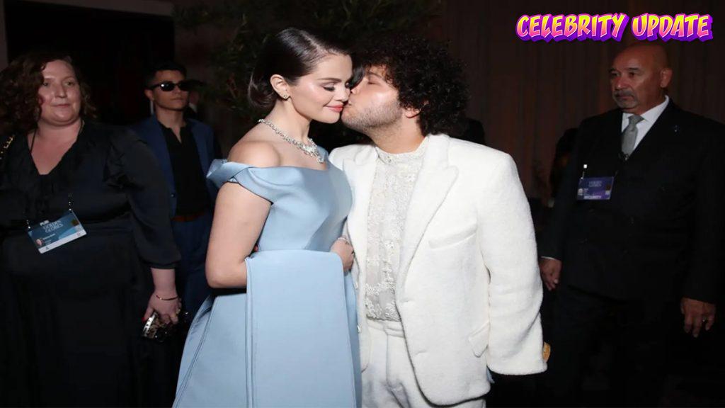 Benny Blanco ingin memberikan segalanya kepada putrinya Selena Gomez, termasuk pengalaman sekolah menengah yang tidak pernah ia alami. 2 Selena Gomez and Benny Blanco 2